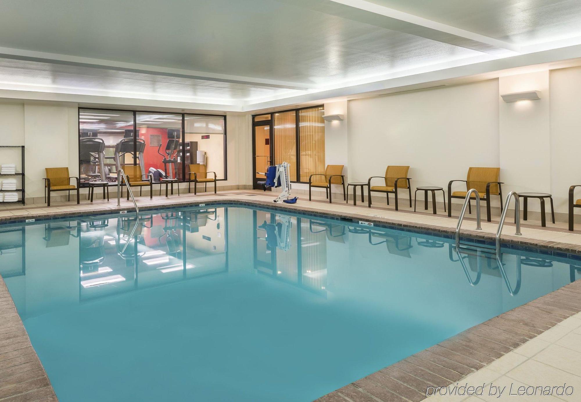Courtyard Knoxville Cedar Bluff Экстерьер фото
